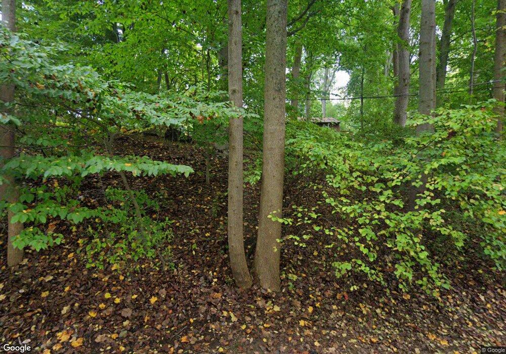 2624 Crum Creek Dr, Berwyn, PA 19312 - photo 1