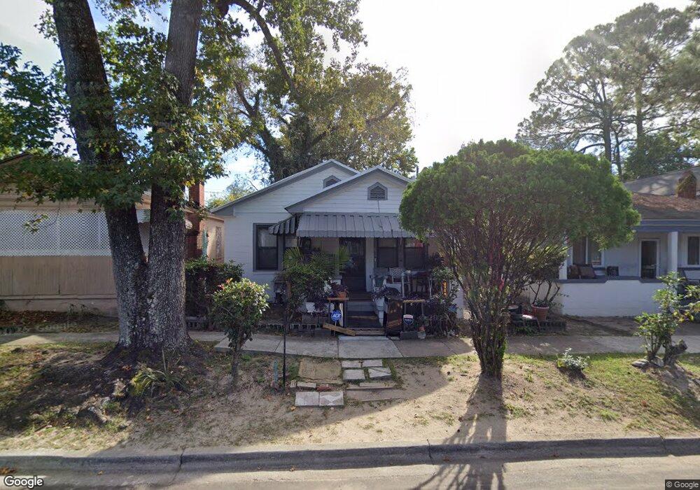 631 W 41st St, Savannah, GA 31415 - photo 1