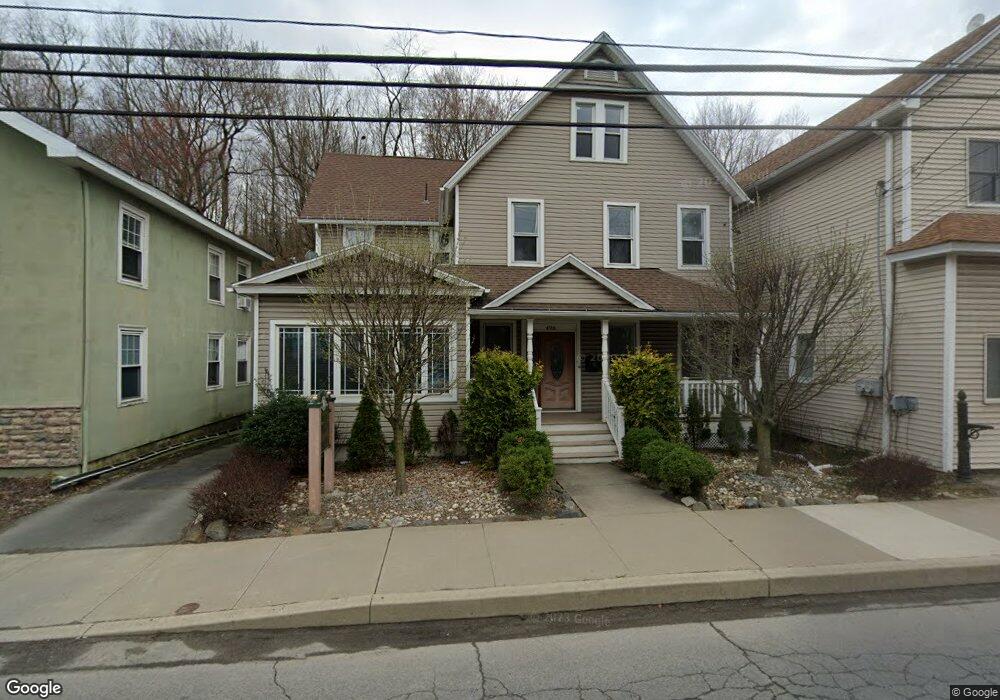 496 Main St, Archbald, PA 18403 - photo 1