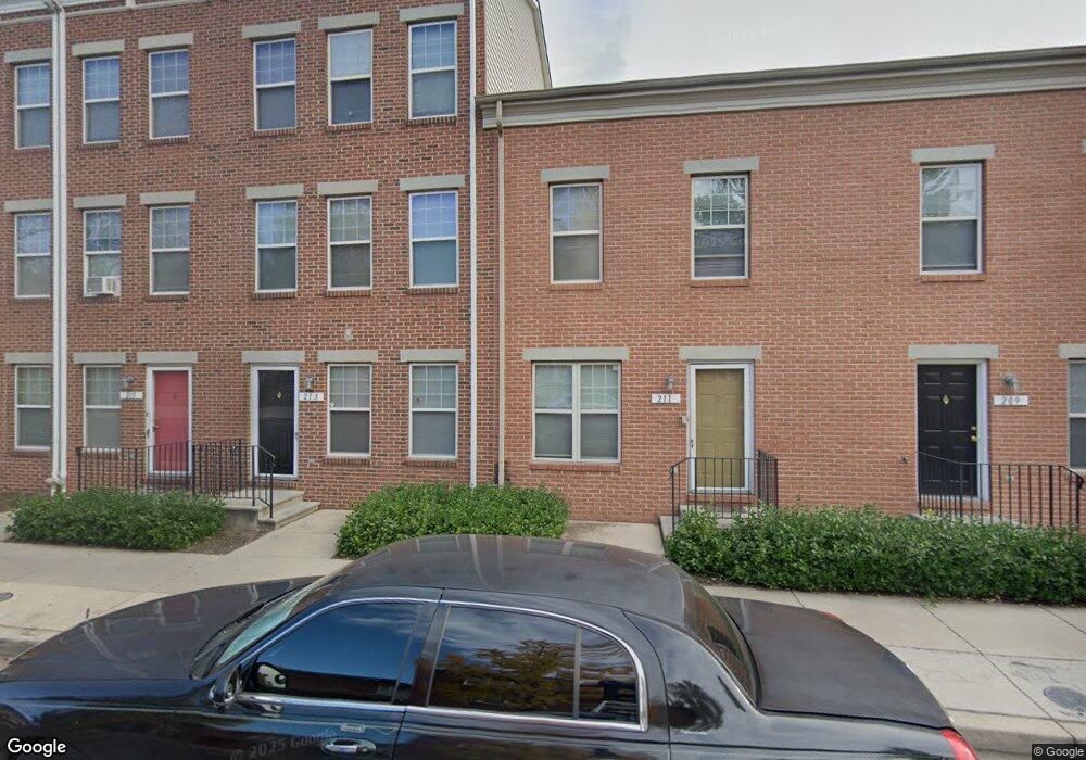213 N Fremont Ave, Baltimore, MD 21201 - photo 1