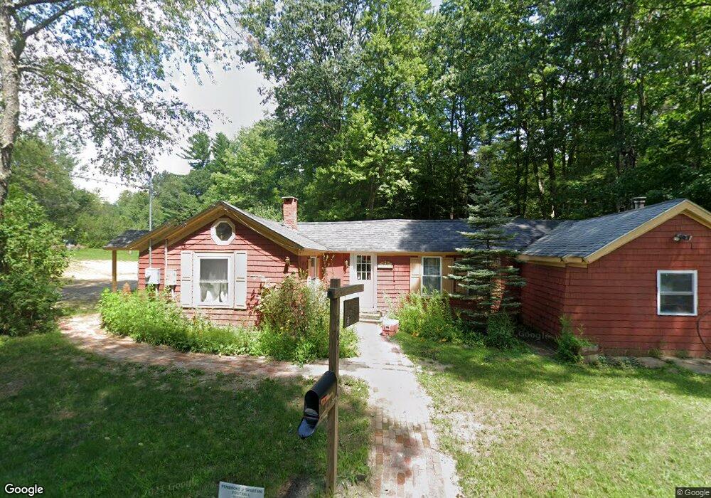 667 N Pembroke Rd, Pembroke, NH 03275 - photo 1