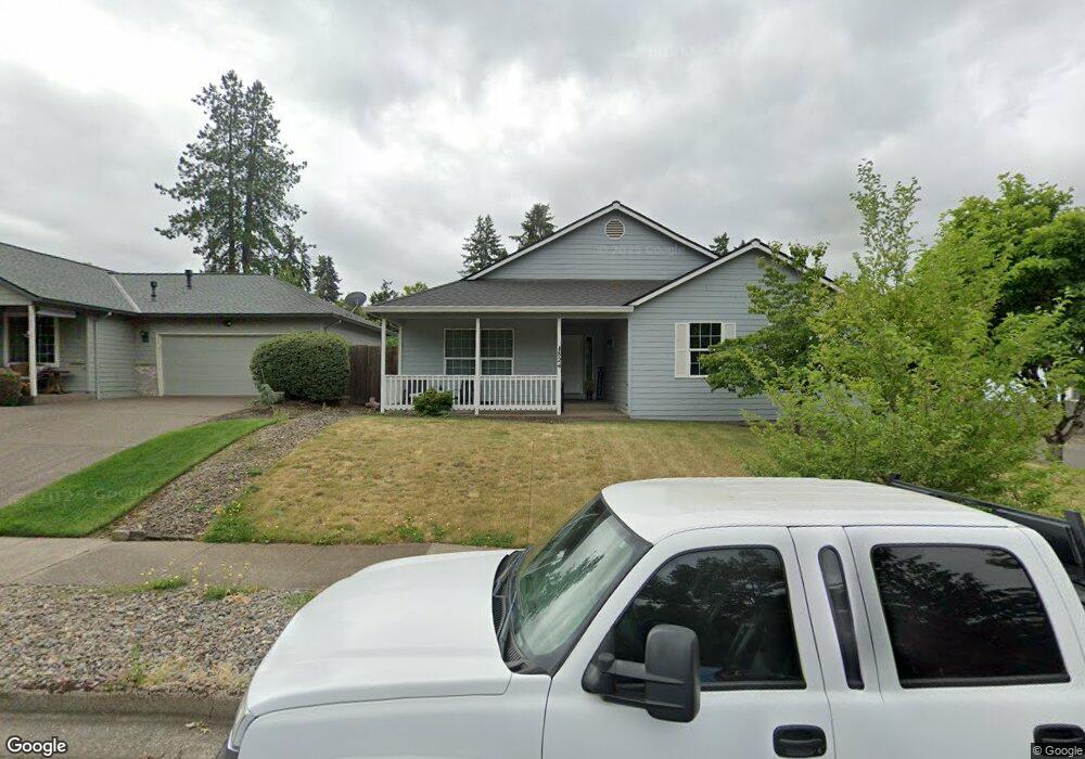 824 E Edgewood Dr, Newberg, OR 97132 - photo 1