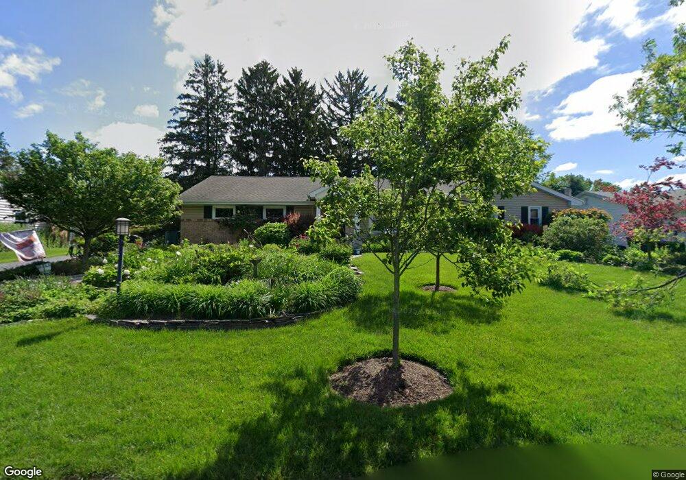 1207 Divot Dr, Allentown, PA 18106 - photo 1