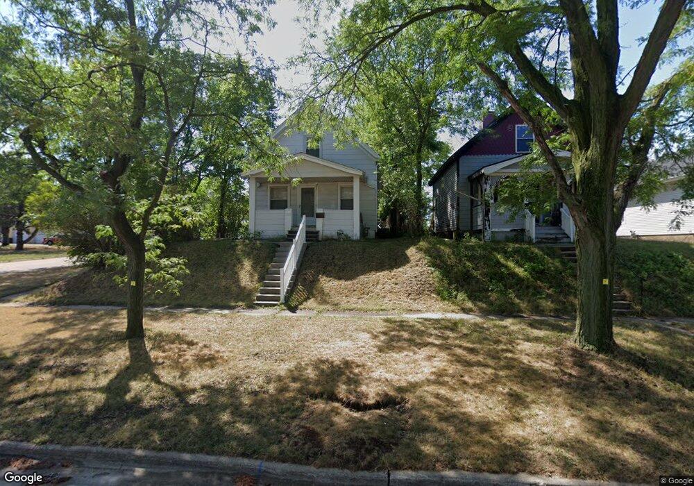 1635 13th Ave SE, Cedar Rapids, IA 52401 - photo 1