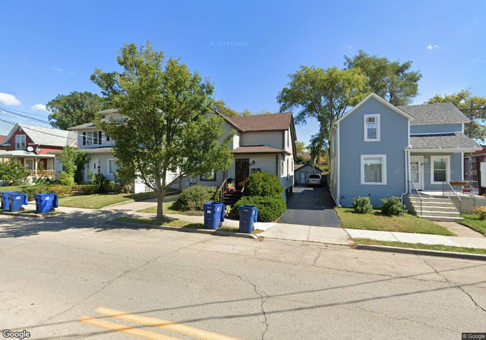 15 N Jackson St, Waukegan, IL 60085 - photo 1