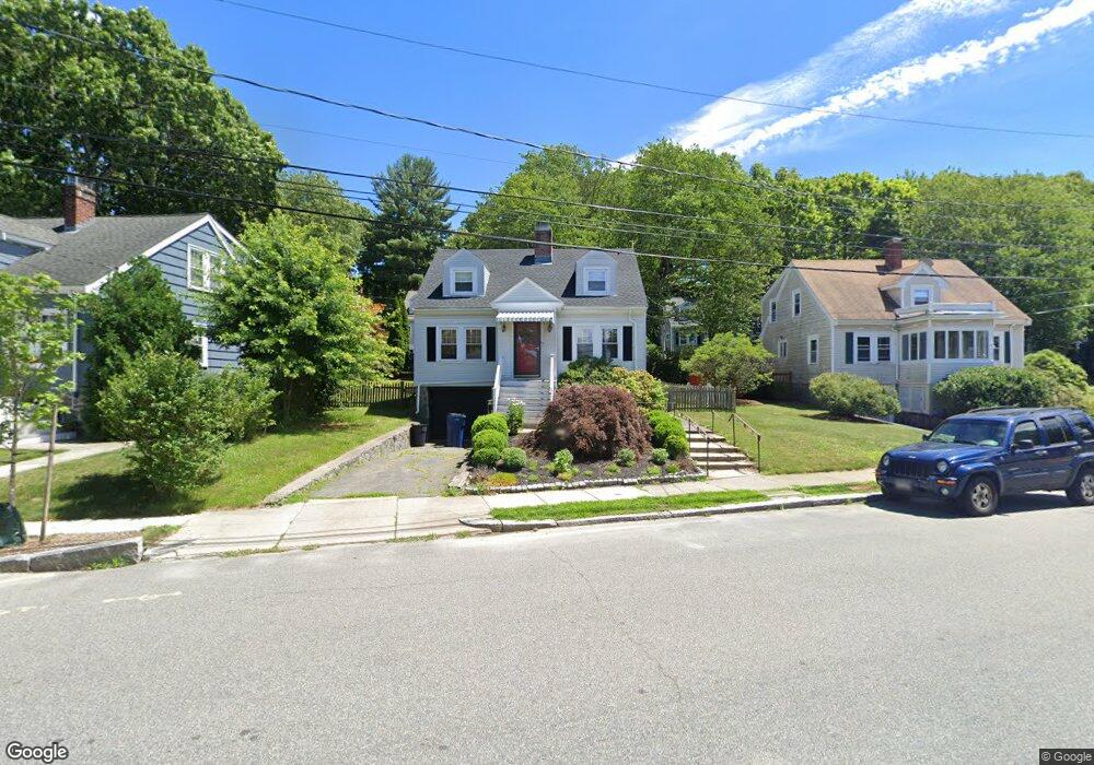 33 Addington Rd, West Roxbury, MA 02132 - photo 1