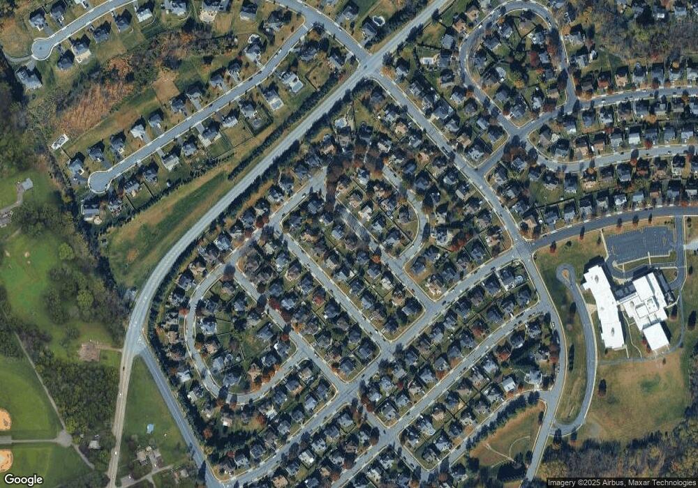 11 Windsor Ln, Phillipsburg, NJ 08865 - photo 1