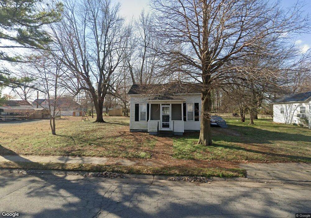 716 Mill St, New Madrid, MO 63869 - photo 1