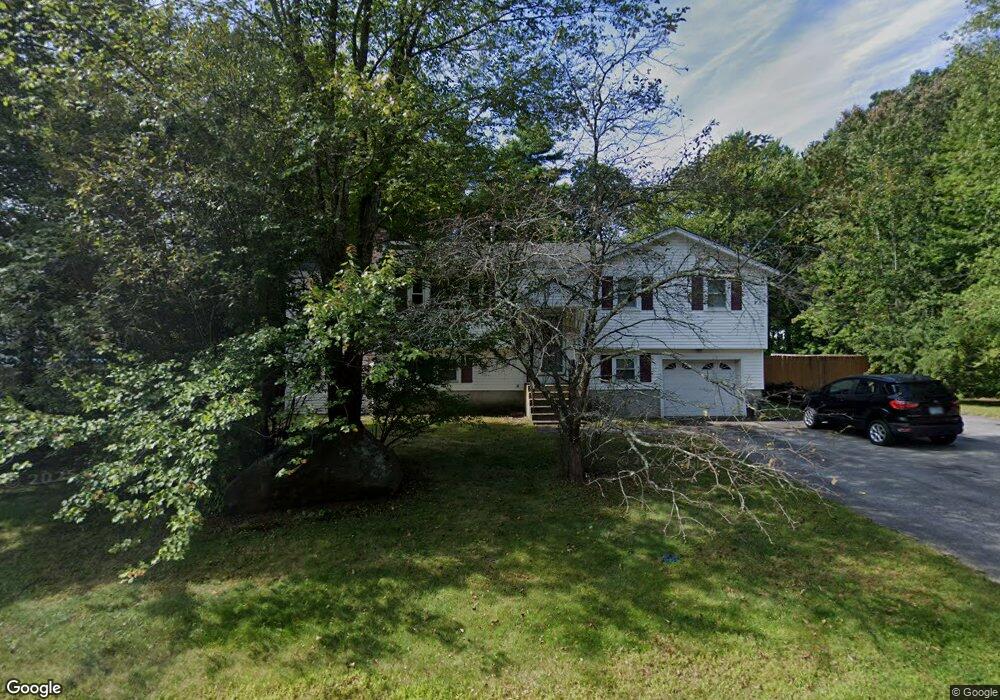 10 Gail Rd, MerriMacK, NH 03054 - photo 1