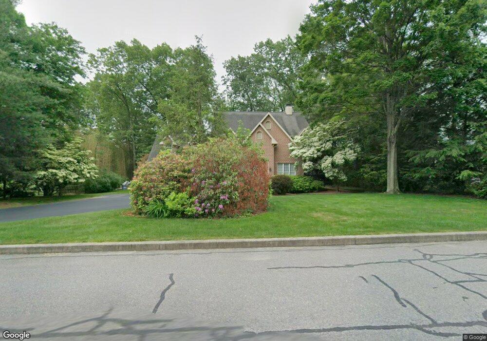 1034 Ridgeview Dr, Orwigsburg, PA 17961 - photo 1