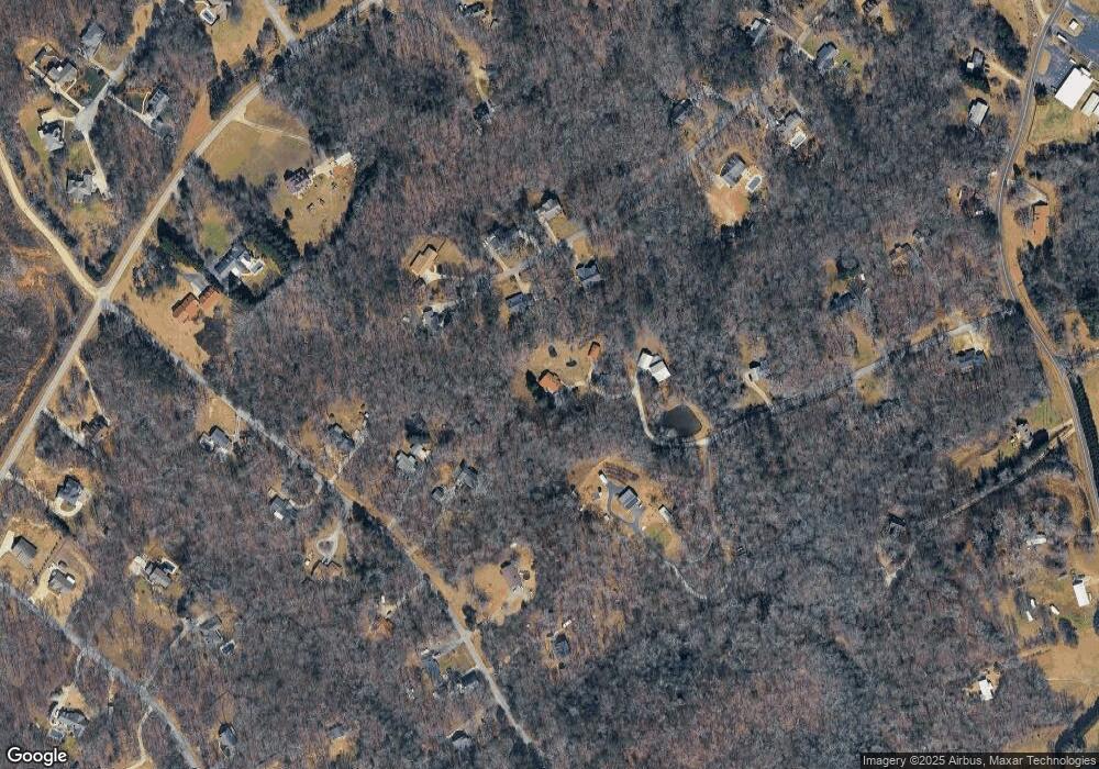 376 Danny Smart Rd, Cornelia, GA 30531 - photo 1