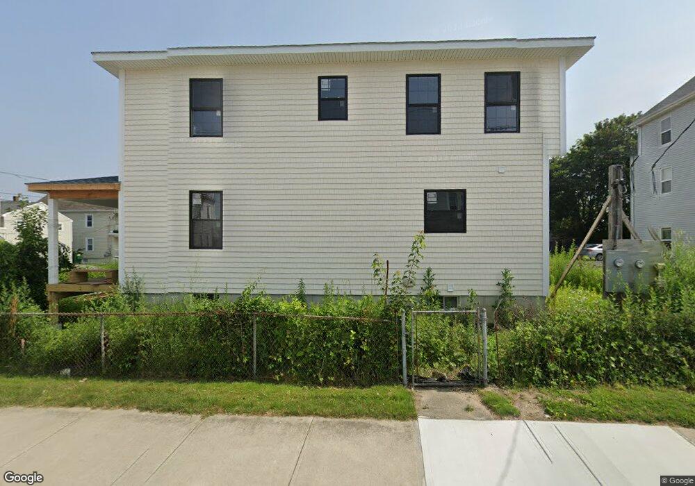 228 State St unit 1, Bristol, RI 02809 - photo 1