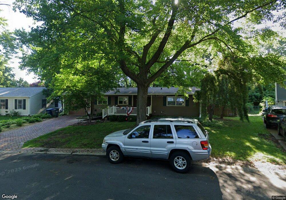 49 Parklane Cir, Bettendorf, IA 52722 - photo 1