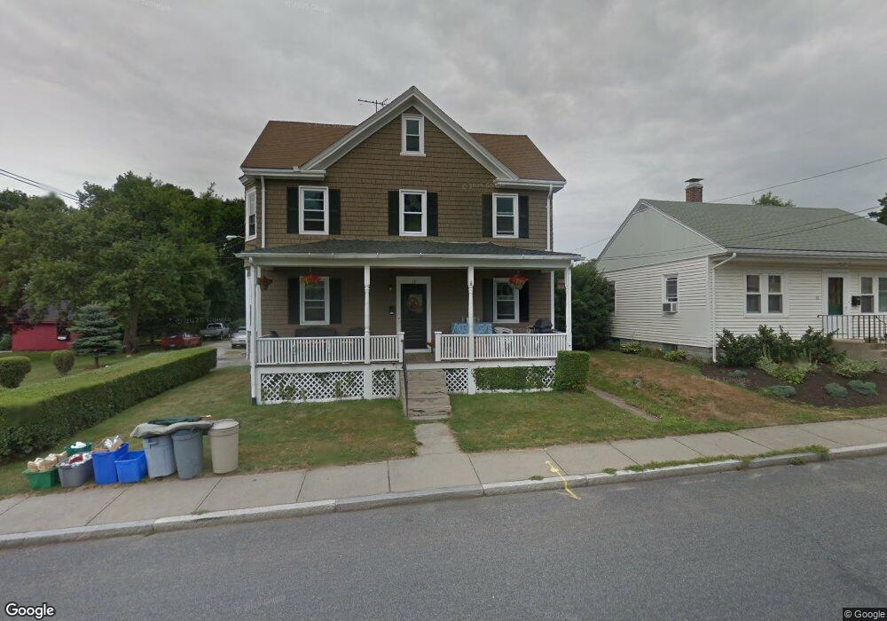 15 Eustis Ave, Newport, RI 02840 - photo 1