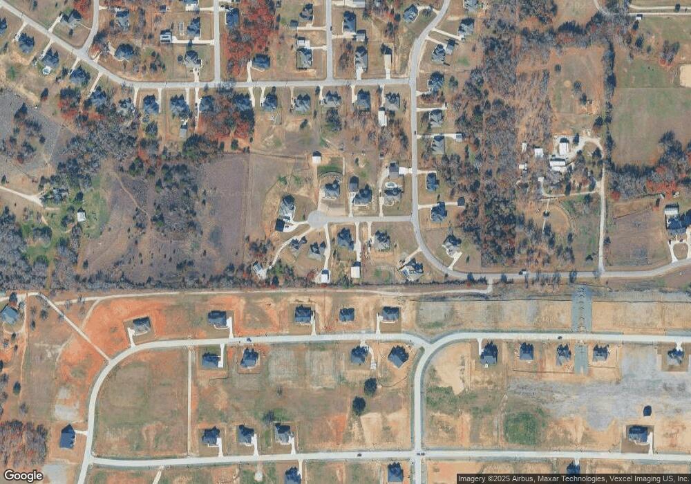 107 Horizon View Ct, Azle, TX 76020 - photo 1