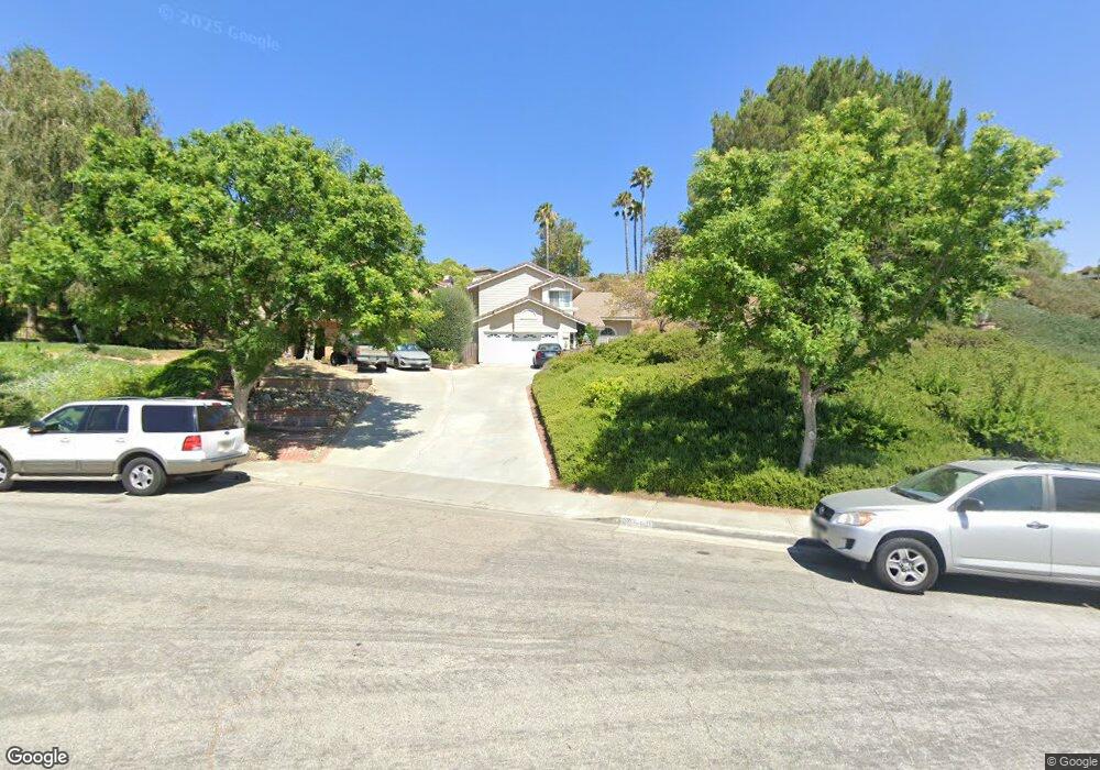 22560 Hickory Place, Santa Clarita, CA 91390 - photo 1