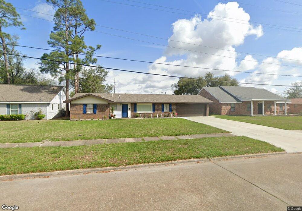 2439 13th St, Lake Charles, LA 70601 - photo 1