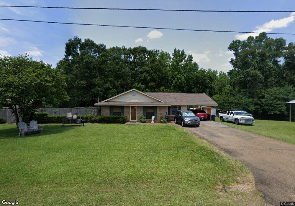 1021 Pear St, Wesson, MS 39191 - photo 1