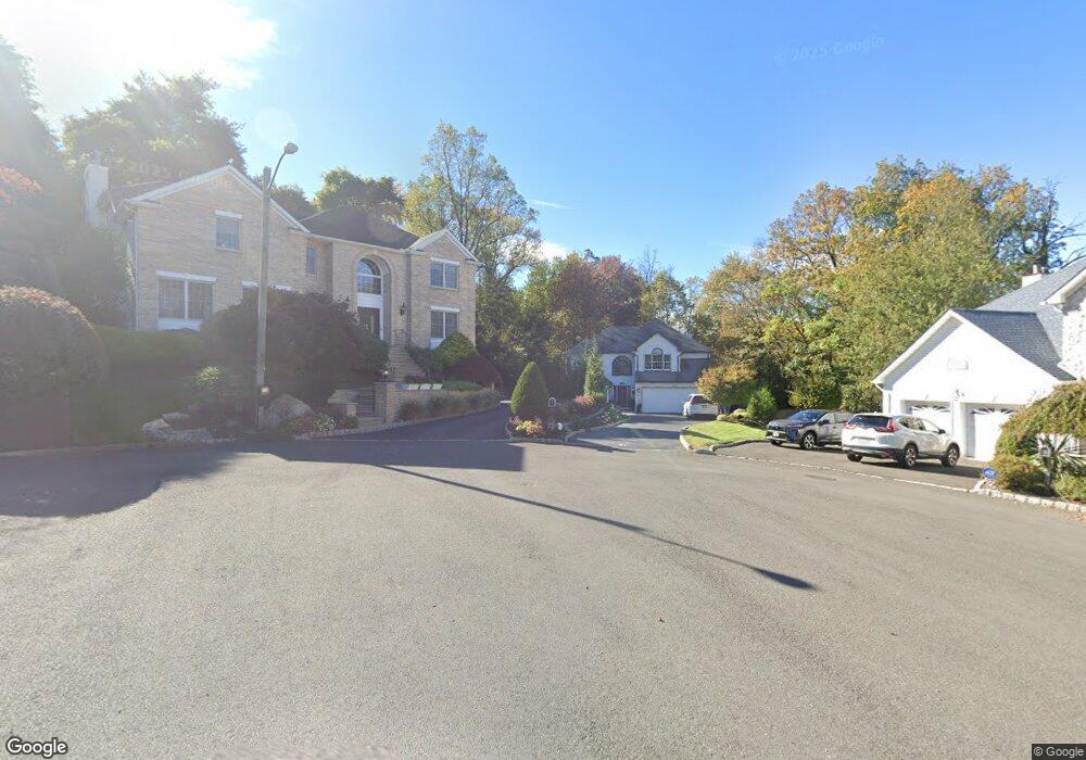 21 Trails End Ct, Westfield, NJ 07090 - photo 1