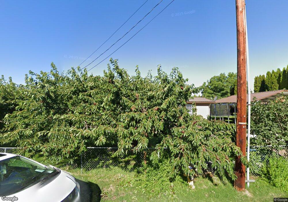 330 N Perry Ave, East Wenatchee, WA 98802 - photo 1