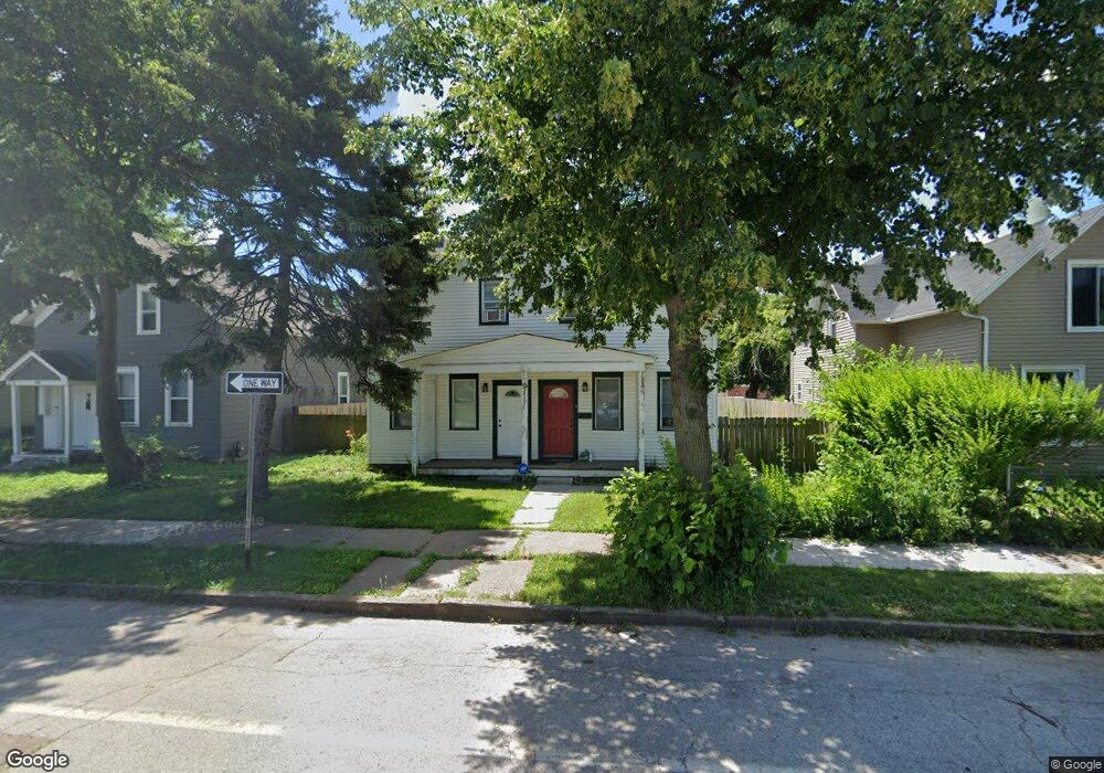 1827 W 3rd St, Davenport, IA 52802 - photo 1
