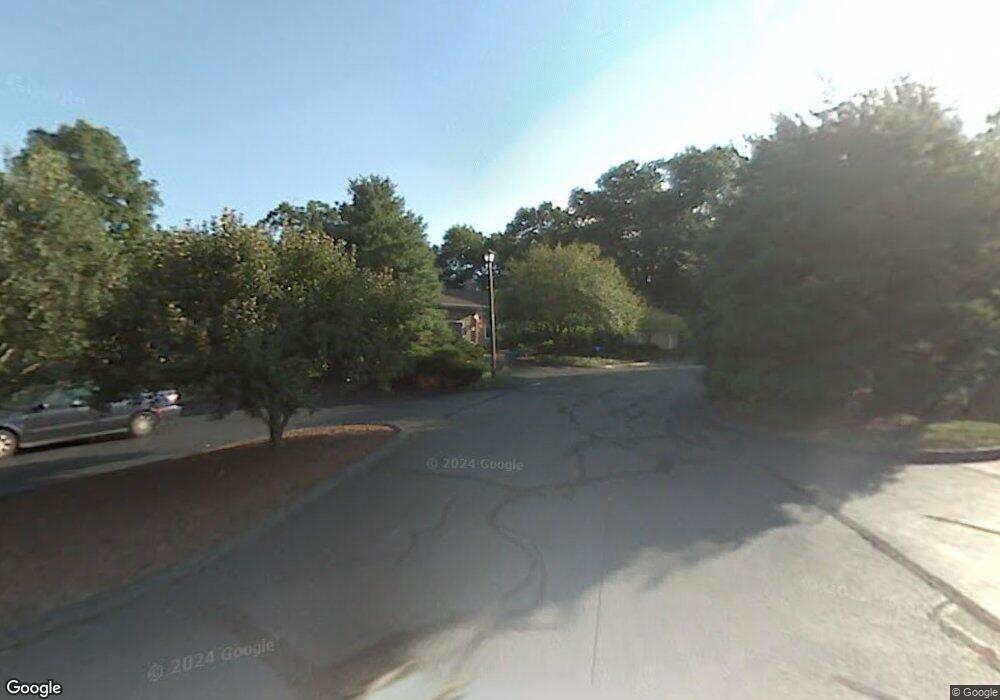 21 Schuyler Ln, Bloomfield, CT 06002 - photo 1