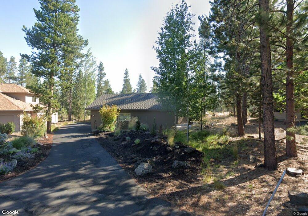 57786 Beech Ln, Bend, OR 97707 - photo 1
