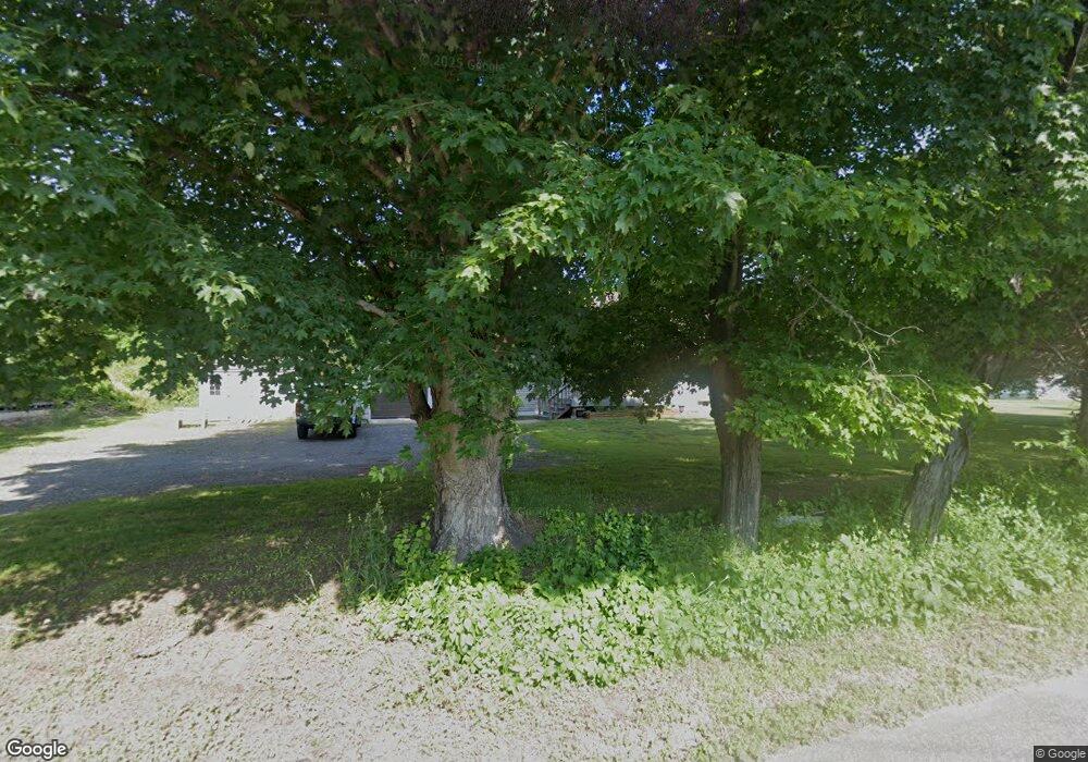 400 Rock Valley Rd, Holyoke, MA 01040 - photo 1