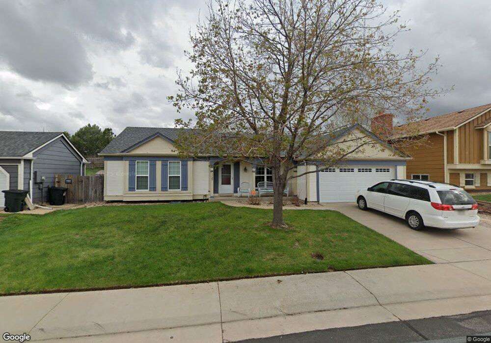5729 S Nepal Way, Centennial, CO 80015 - photo 1