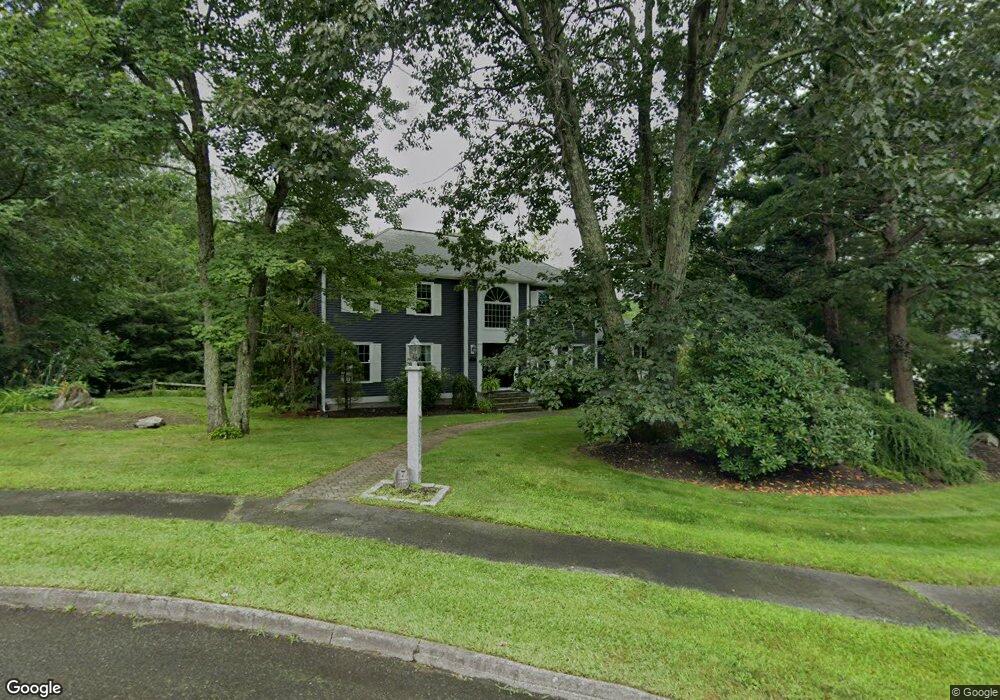 7 Cypress Cir, Holden, MA 01520 - photo 1