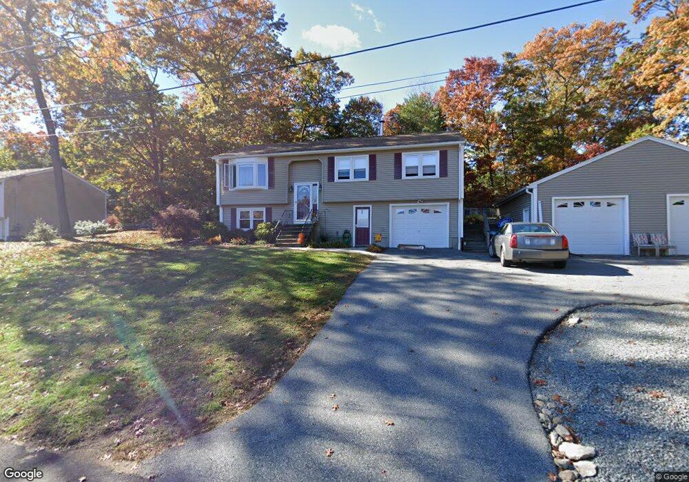 14 Kensington St, Smithfield, RI 02917 - photo 1