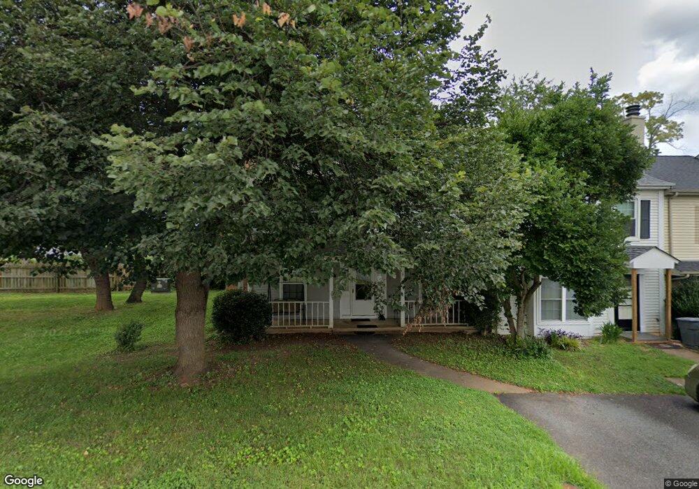 306 Glade Ln, Charlottesville, VA 22901 - photo 1