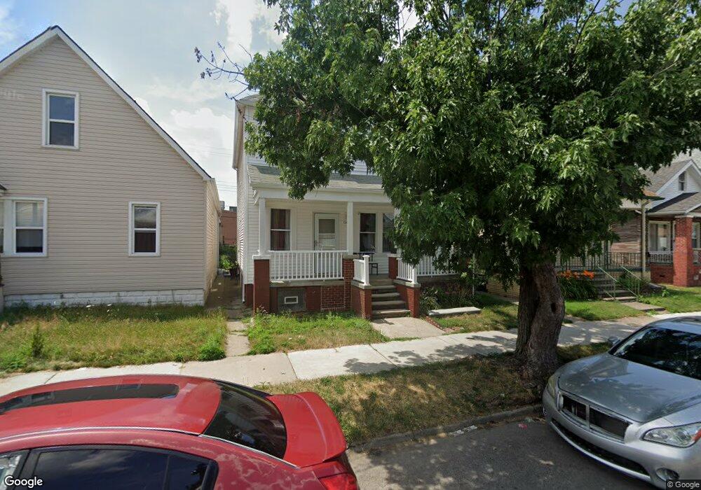 11625 Mitchell St, HamtraMcK, MI 48212 - photo 1