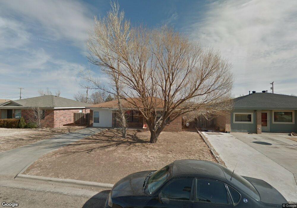 512 Oak Ave, Dumas, TX 79029 - photo 1