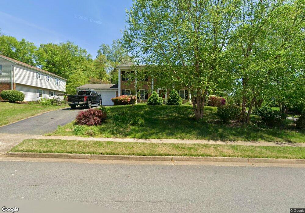 4611 Country Ln, Annandale, VA 22003 - photo 1