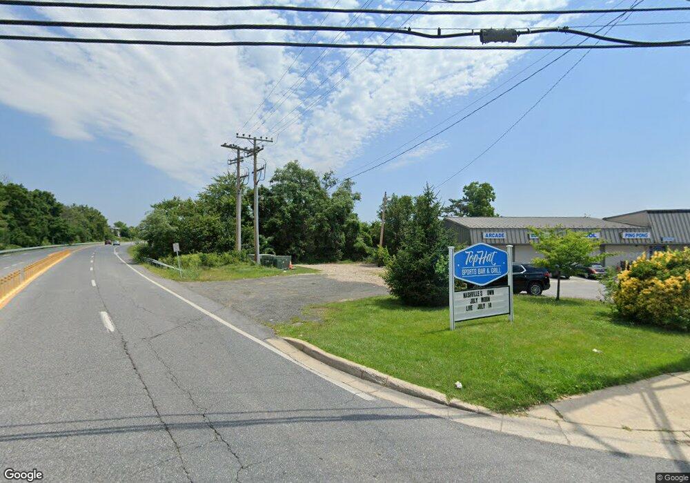 8819 Satyr Hill Rd, Baltimore, MD 21234 - photo 1