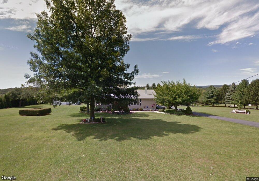 391 N Penn Dixie Rd, Bath, PA 18014 - photo 1