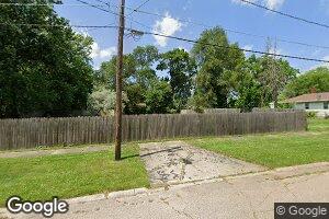 2214 Howard Ave, Flint, MI 48503