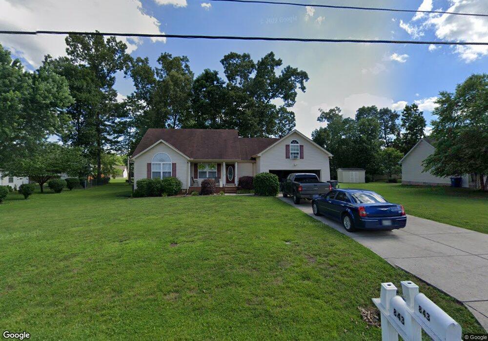 843 Indian Springs Cir, Manchester, TN 37355 - photo 1