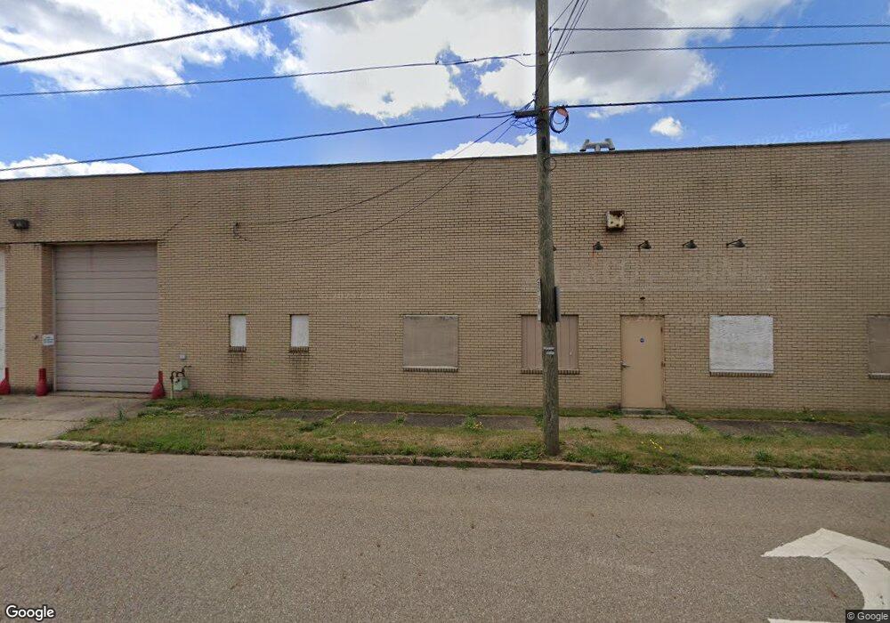 1108 2nd St NE, Canton, OH 44704 - photo 1