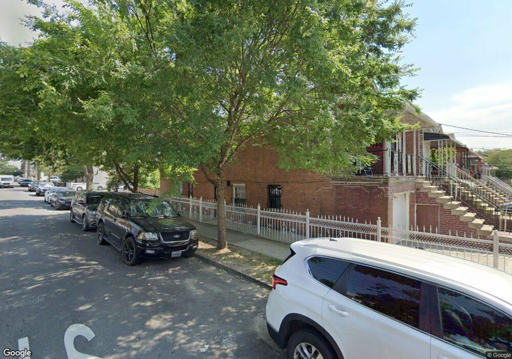 938 Neill Ave, Bronx, NY 10462 - photo 1