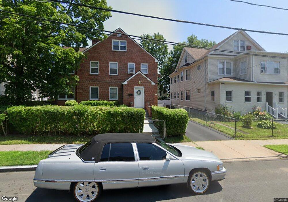 40 Kent St unit 42, Hartford, CT 06112 - photo 1