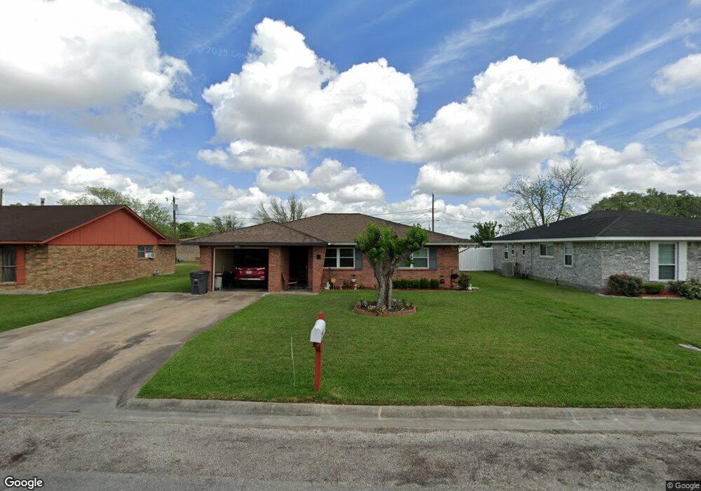 3405 Maple Dr, Bay City, TX 77414 - photo 1