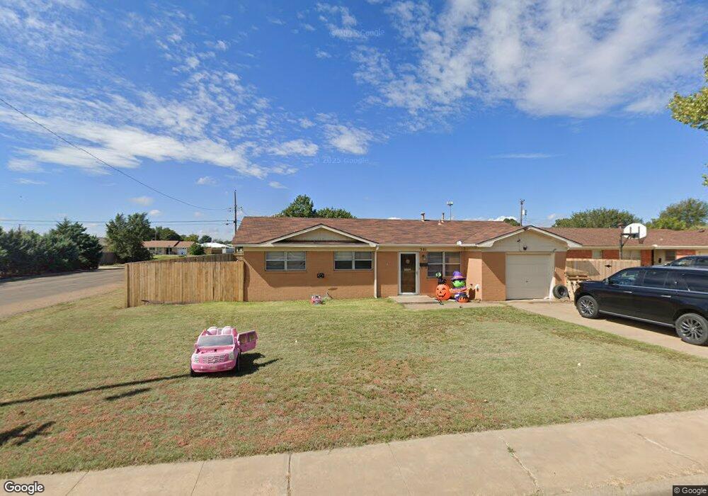 501 Pecan Ave, Dumas, TX 79029 - photo 1