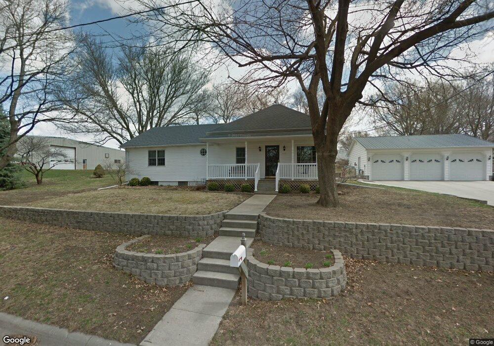 405 Evergreen St, Shenandoah, IA 51601 - photo 1