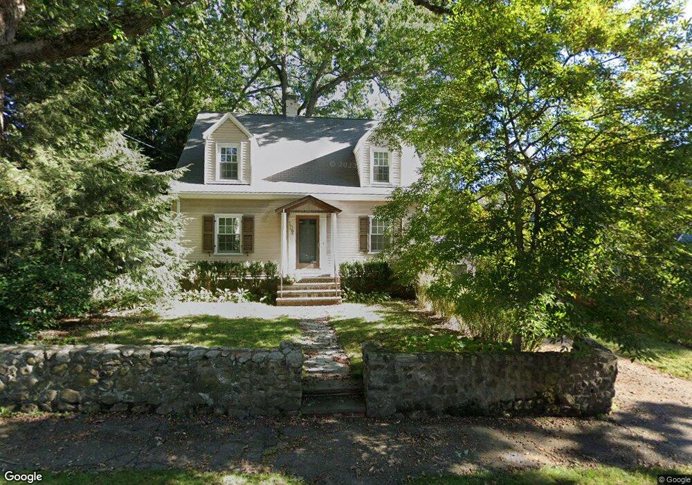 102 Page Rd, Needham, MA 02492 - photo 1