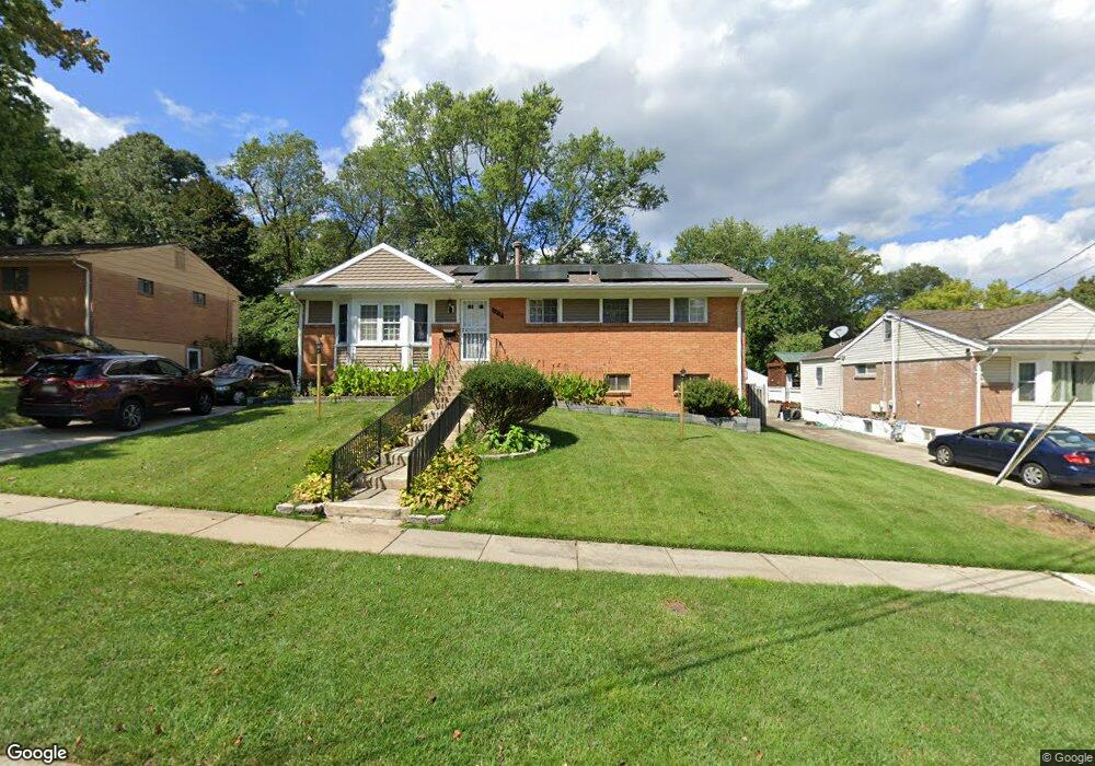 1012 Downs Dr, Silver Spring, MD 20904 - photo 1