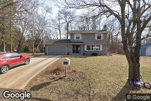 5308 Oak Dr, Minnetonka, MN 55345