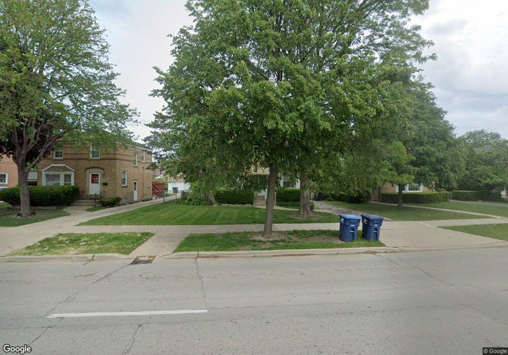 1703 Mannheim Rd, Des Plaines, IL 60018 - photo 1