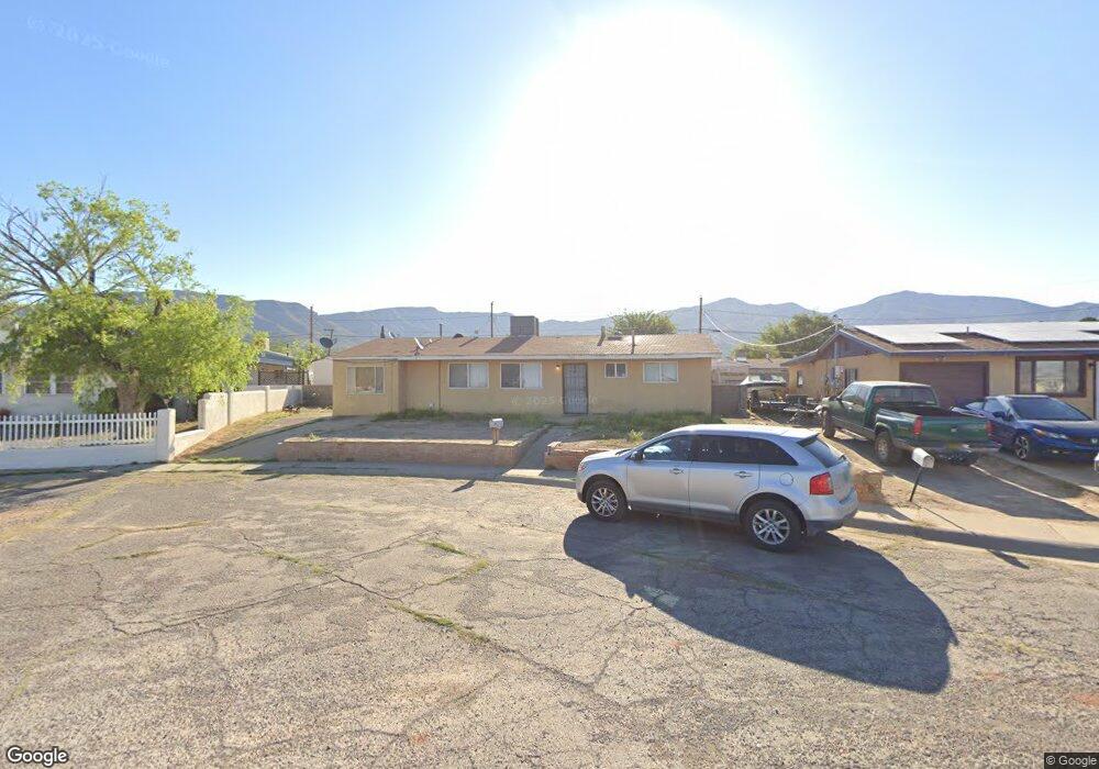 1504 Circle Dr, Alamogordo, NM 88310 - photo 1